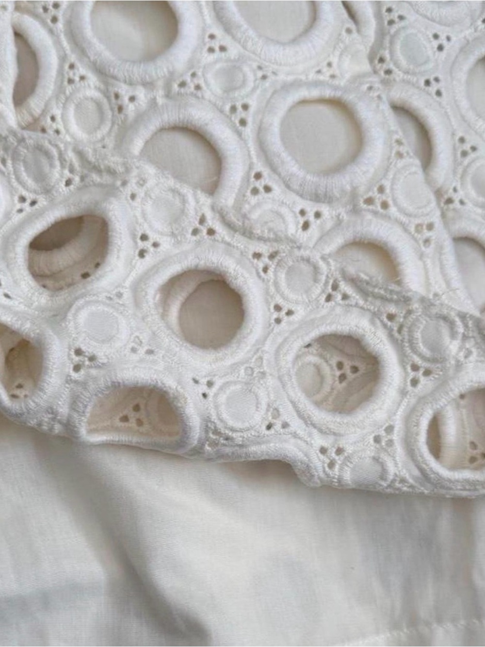 Juicy Couture White Eyelet Lace Mini Skirt - Women - Picture 4 of 6